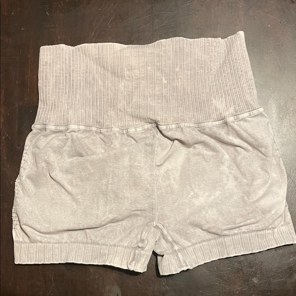 Free People Grey Good Karma shorts - Picture 4 of 5